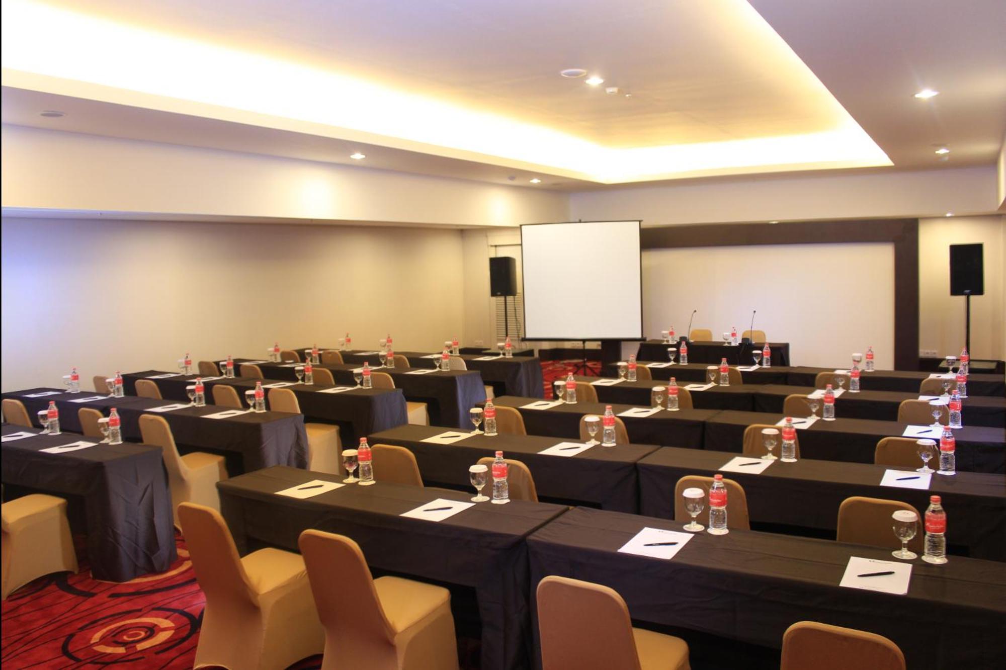 Swiss-Belinn Balikpapan Exteriér fotografie